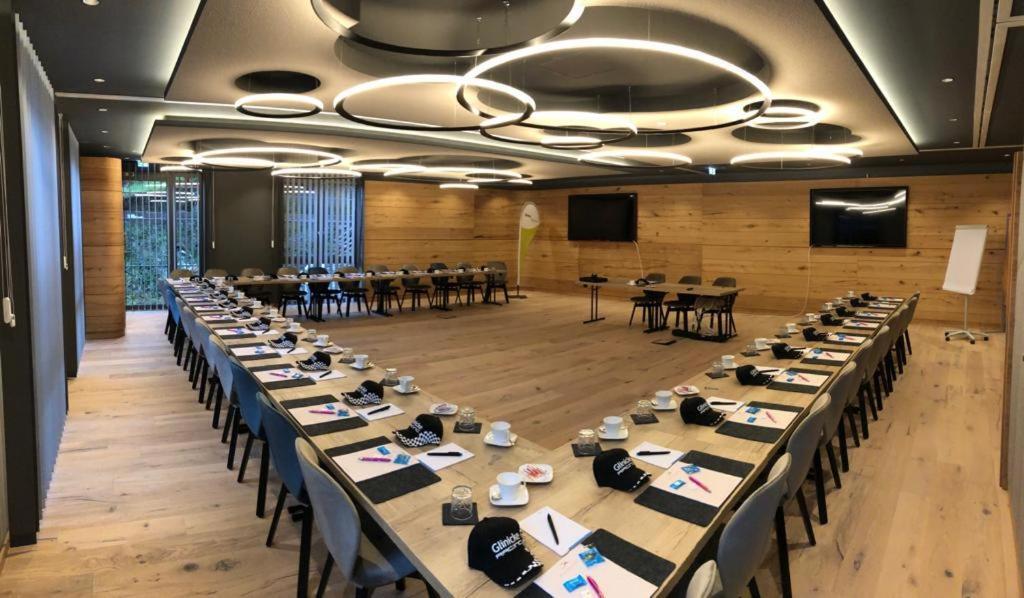 Hotel Hochheide Вилинген Екстериор снимка